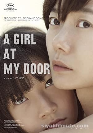 A Girl at My Door 2014 Filmi Türkçe Dublaj Altyazılı izle